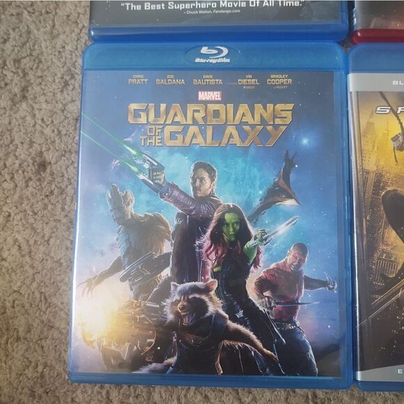 Marvel Blu-ray Lot PRE-OWNED - Picture 4 of 7